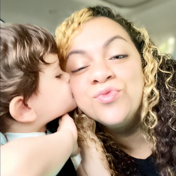 Meet your Posher, Shea - Picture 5 of 11